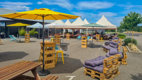Location de chapiteaux et mobiliers