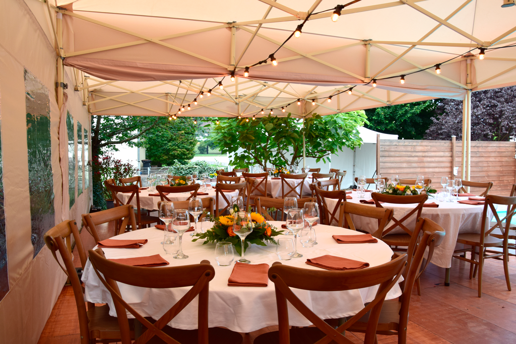 [Location] Nappe blanche ronde diam. 180 cm 